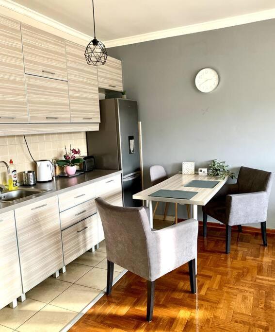 Sunkissed Apartment Belgrade Exterior photo